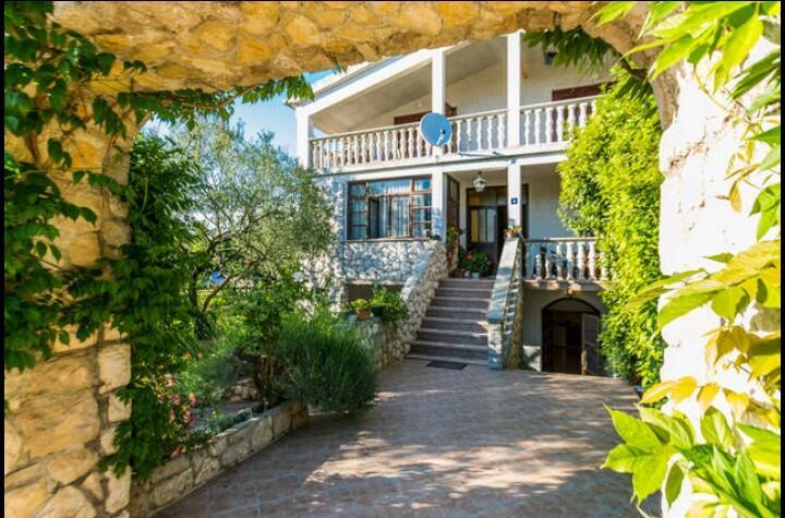 Apartments Marinka Biograd Na Moru Bagian luar foto